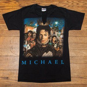 SOLD // Michael Jackson 2010 Album Tee / King of Pop MJ